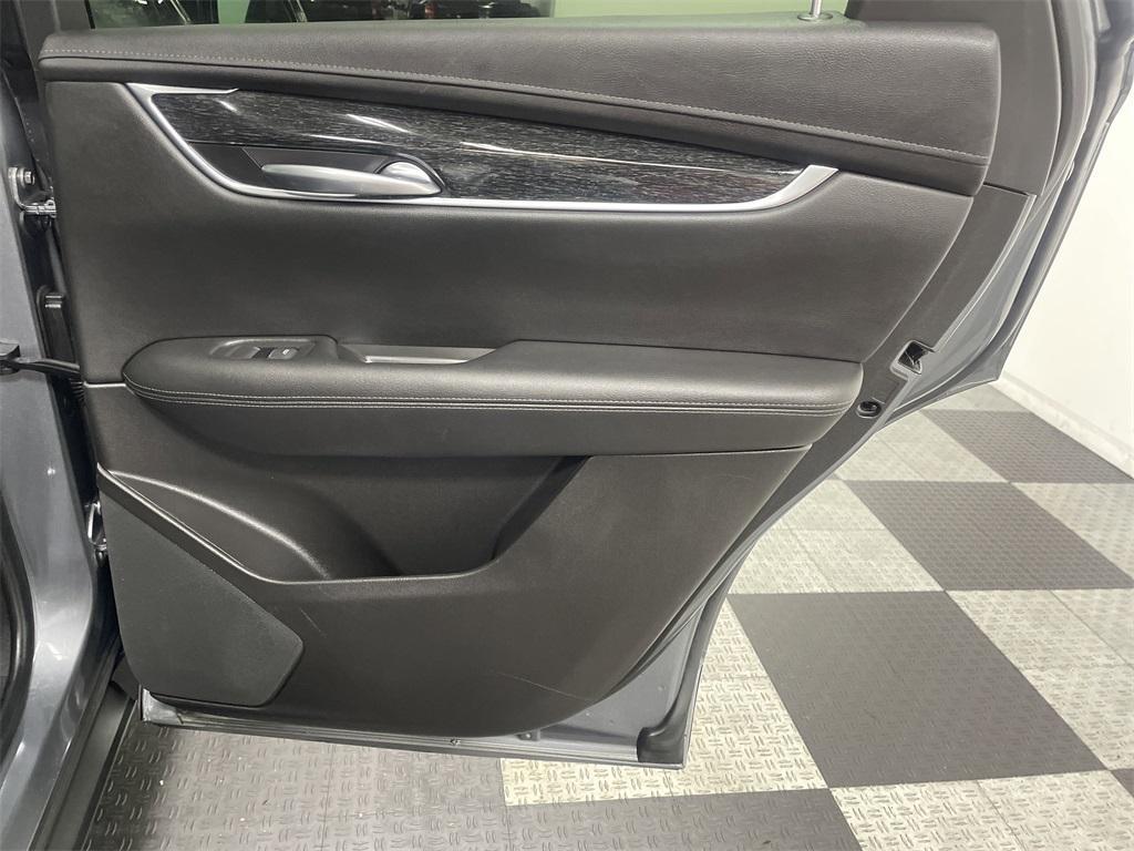 used 2021 Cadillac XT5 car, priced at $27,889