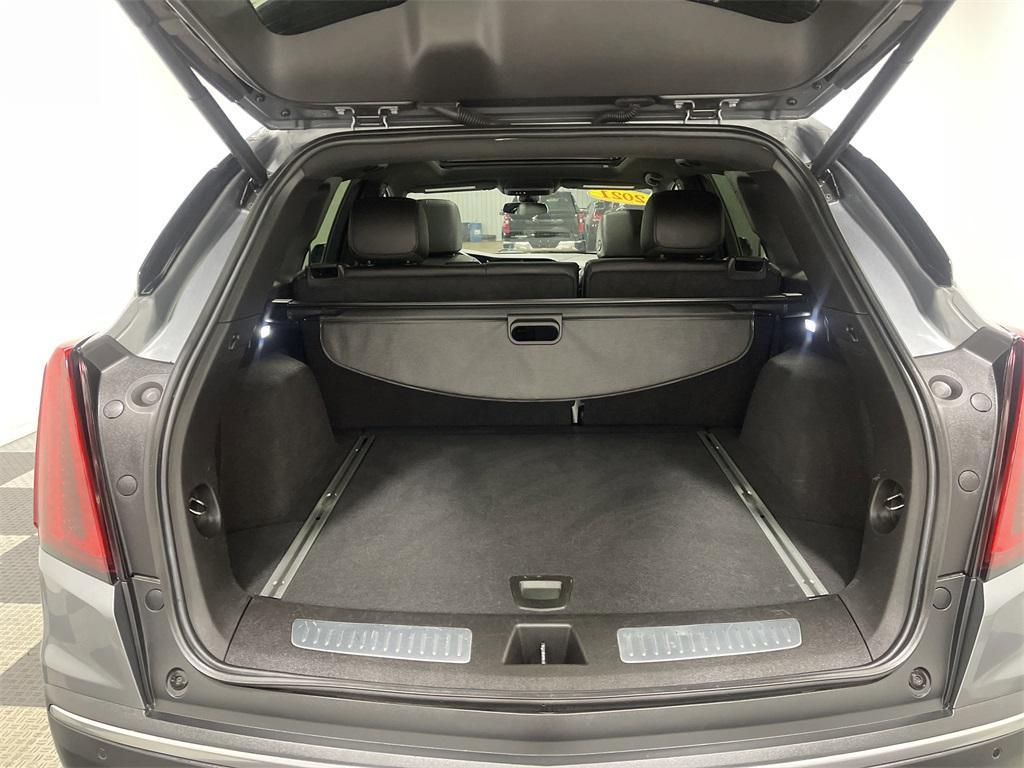 used 2021 Cadillac XT5 car, priced at $27,889