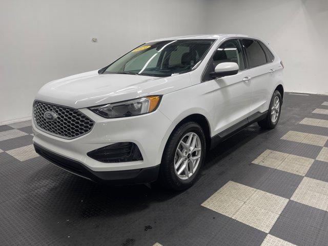 used 2024 Ford Edge car, priced at $25,556
