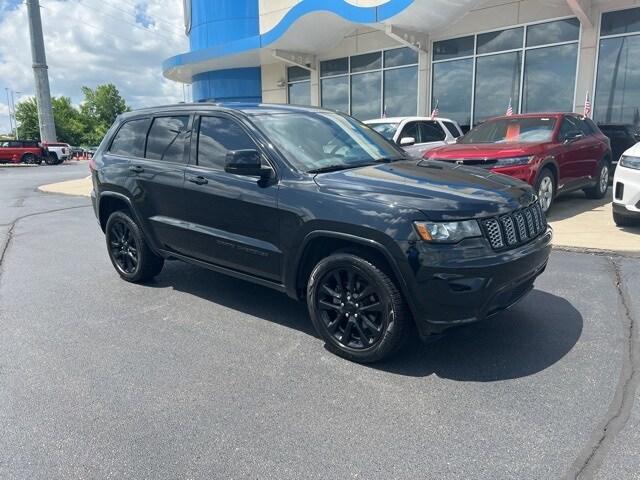 used 2018 Jeep Grand Cherokee car, priced at $19,400