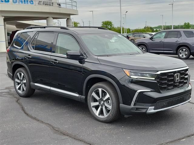 new 2025 Honda Pilot car, priced at $56,250