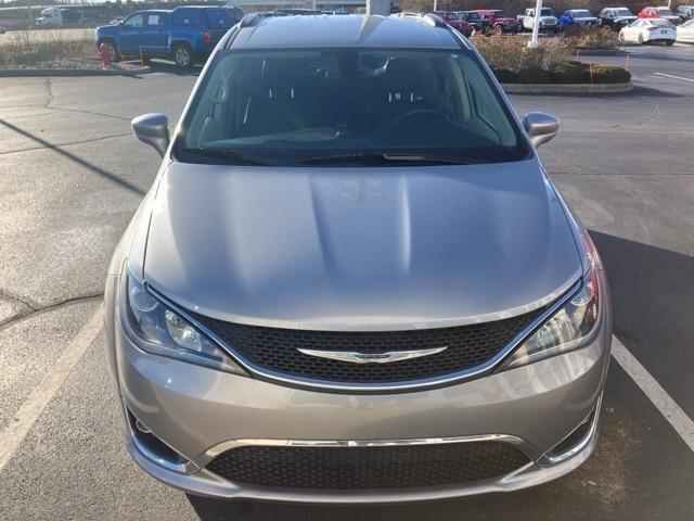 used 2017 Chrysler Pacifica car, priced at $14,900