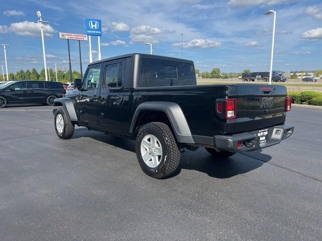 used 2023 Jeep Gladiator car, priced at $32,200