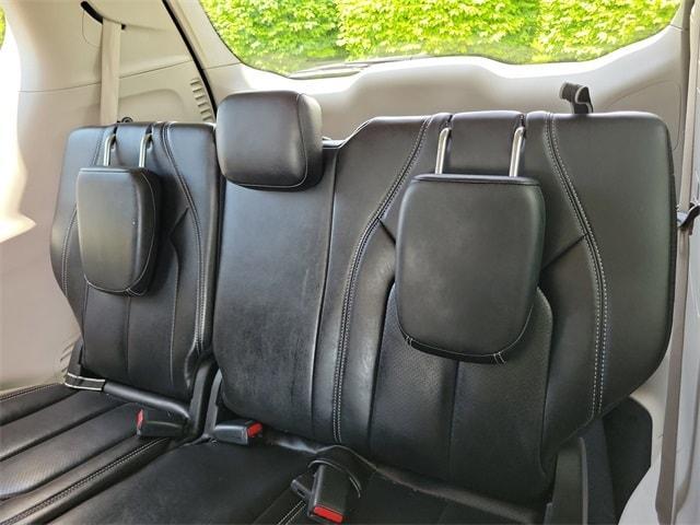 used 2023 Chrysler Pacifica Hybrid car, priced at $26,300