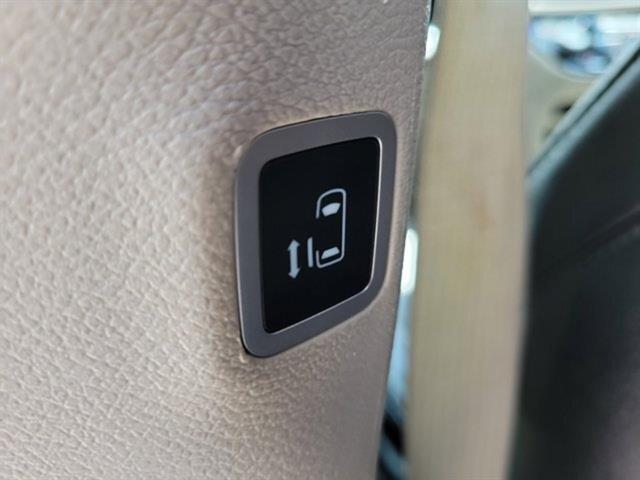 used 2023 Chrysler Pacifica Hybrid car, priced at $25,220
