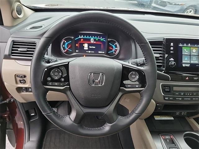 used 2022 Honda Pilot car, priced at $34,400