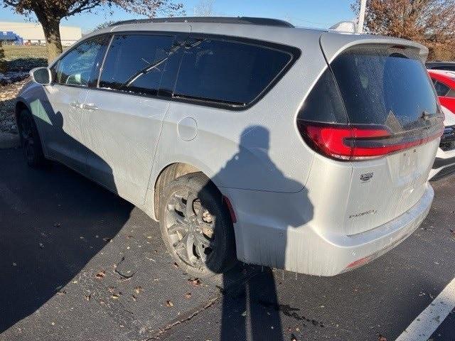 used 2022 Chrysler Pacifica car, priced at $34,200