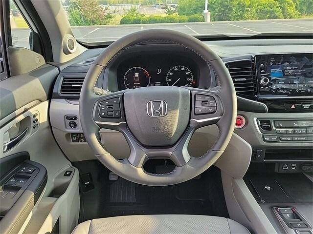 new 2025 Honda Ridgeline car, priced at $42,998