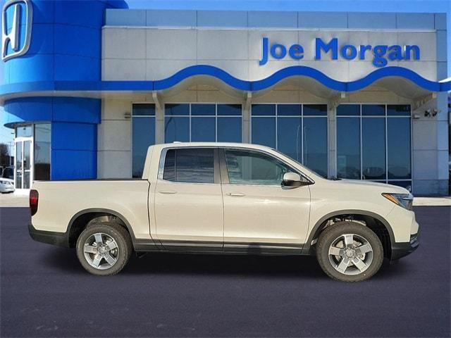 new 2025 Honda Ridgeline car, priced at $42,998