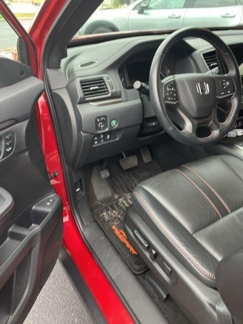 used 2022 Honda Passport car, priced at $33,800