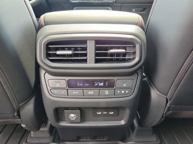 new 2025 Honda Pilot car, priced at $55,030