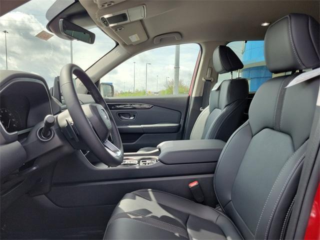 new 2025 Honda Pilot car, priced at $49,675