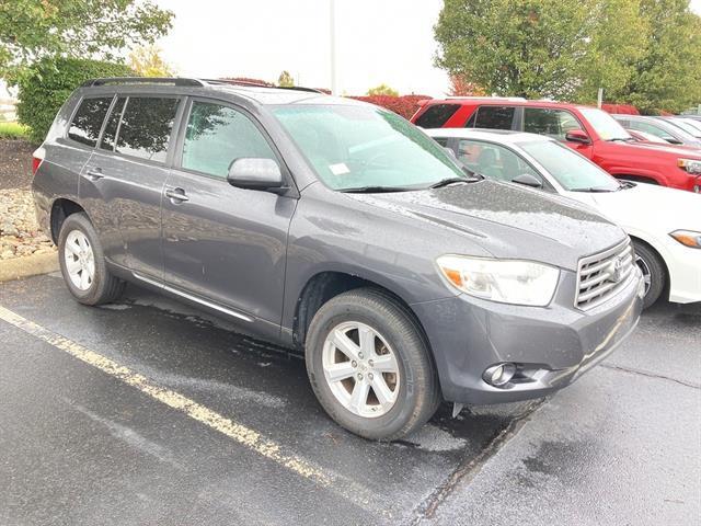 used 2010 Toyota Highlander car, priced at $8,000