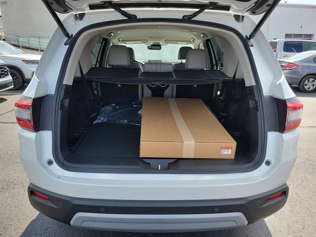 new 2025 Honda Pilot car, priced at $48,280