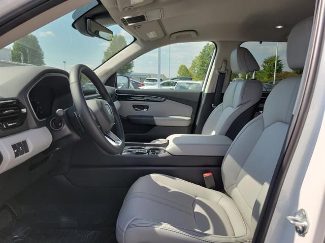 new 2025 Honda Pilot car, priced at $48,280