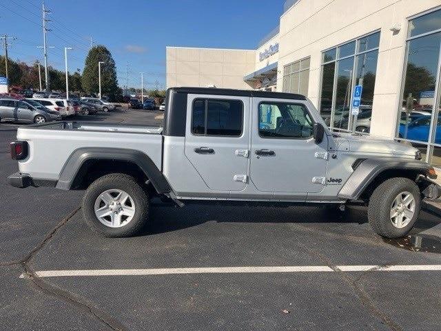 used 2023 Jeep Gladiator car, priced at $31,100