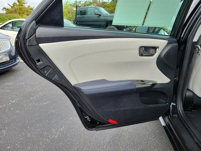 used 2013 Toyota Avalon Hybrid car, priced at $13,900