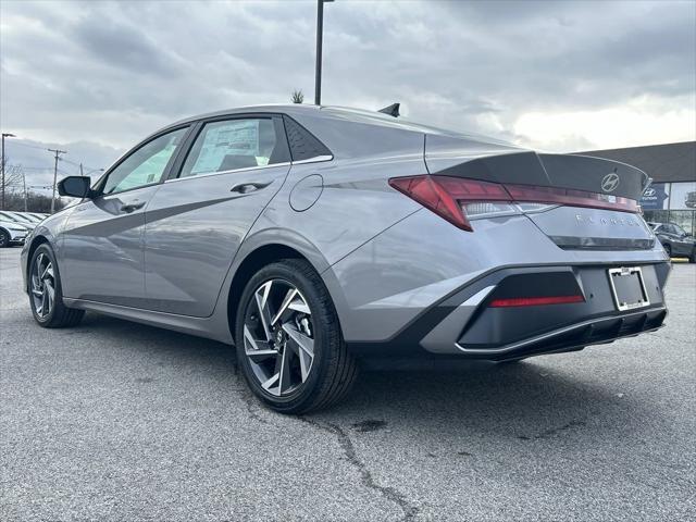 new 2024 Hyundai Elantra car, priced at $27,659