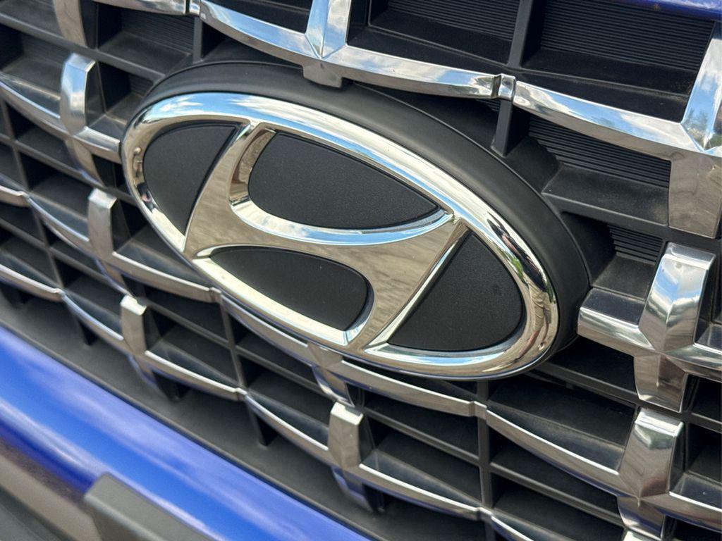 used 2022 Hyundai Venue car, priced at $18,997