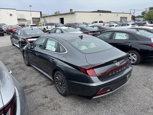 new 2023 Hyundai Sonata Hybrid car, priced at $31,373