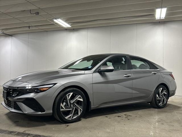 new 2024 Hyundai Elantra car, priced at $29,440