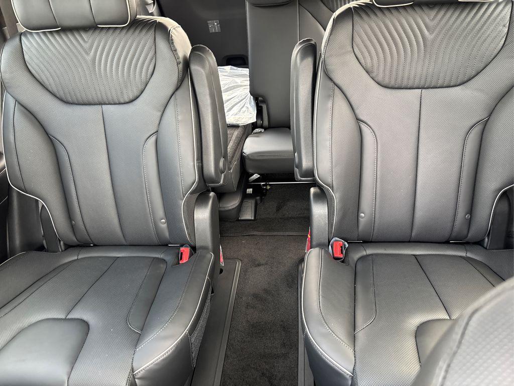 new 2025 Hyundai Palisade car, priced at $53,220