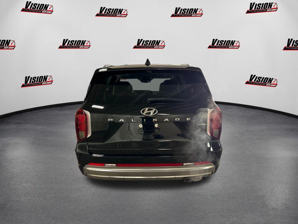 used 2023 Hyundai Palisade car, priced at $39,908