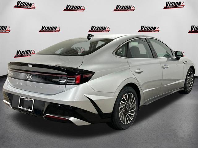 new 2025 Hyundai Sonata Hybrid car, priced at $31,905