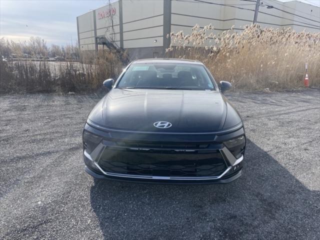 new 2024 Hyundai Sonata car, priced at $29,220