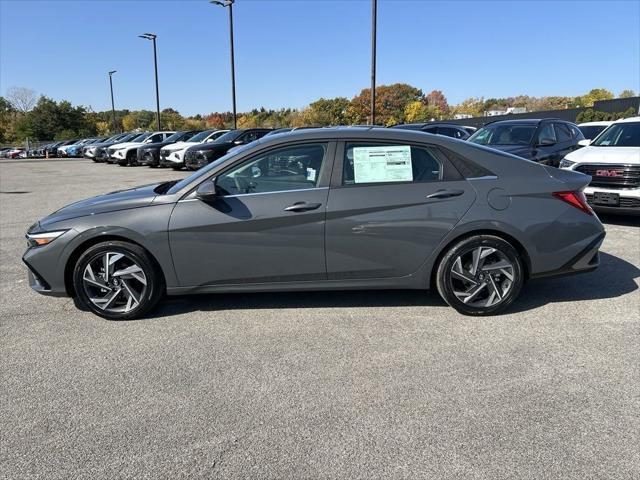 new 2025 Hyundai Elantra car, priced at $31,050