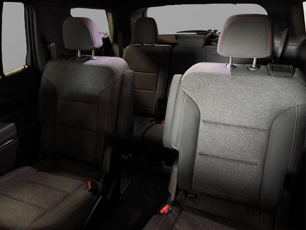 used 2024 Chevrolet Traverse car, priced at $46,990