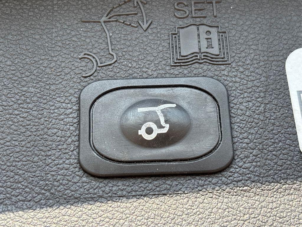 used 2019 Ford Escape car, priced at $16,277