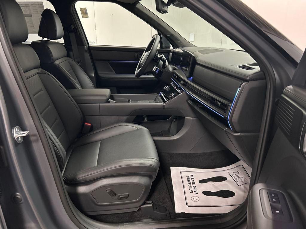 new 2025 Hyundai Santa Fe car, priced at $47,300
