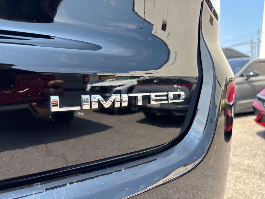 used 2022 Jeep Compass car, priced at $21,177