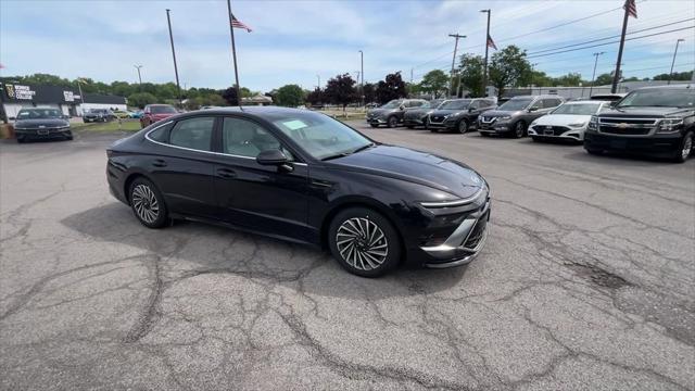 new 2024 Hyundai Sonata Hybrid car, priced at $38,840