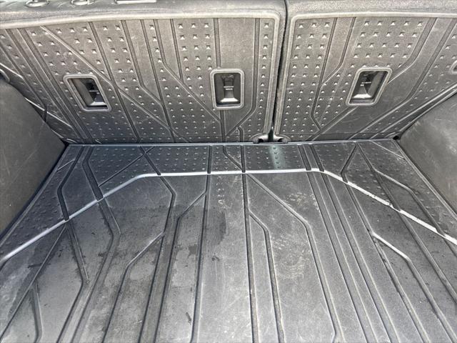 used 2021 Chevrolet Equinox car, priced at $17,573