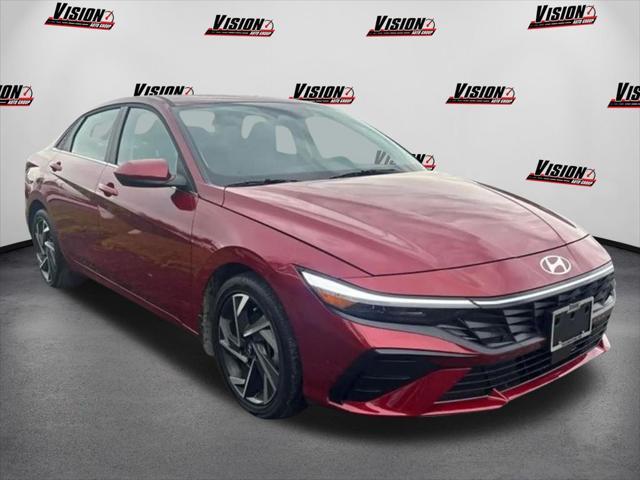 used 2025 Hyundai Elantra car