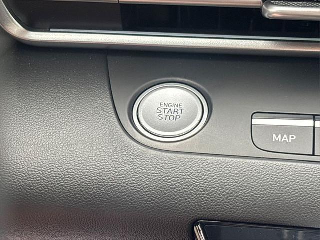 used 2025 Hyundai Elantra car