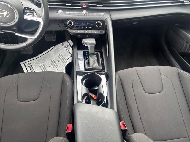 used 2025 Hyundai Elantra car