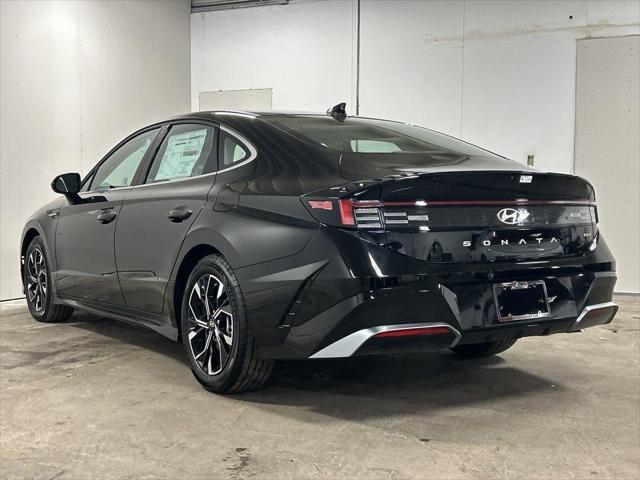 new 2024 Hyundai Sonata car, priced at $30,735