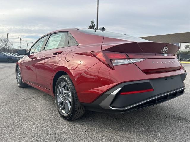 new 2024 Hyundai Elantra car, priced at $25,225