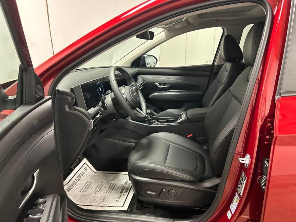 new 2025 Hyundai Tucson car, priced at $35,495