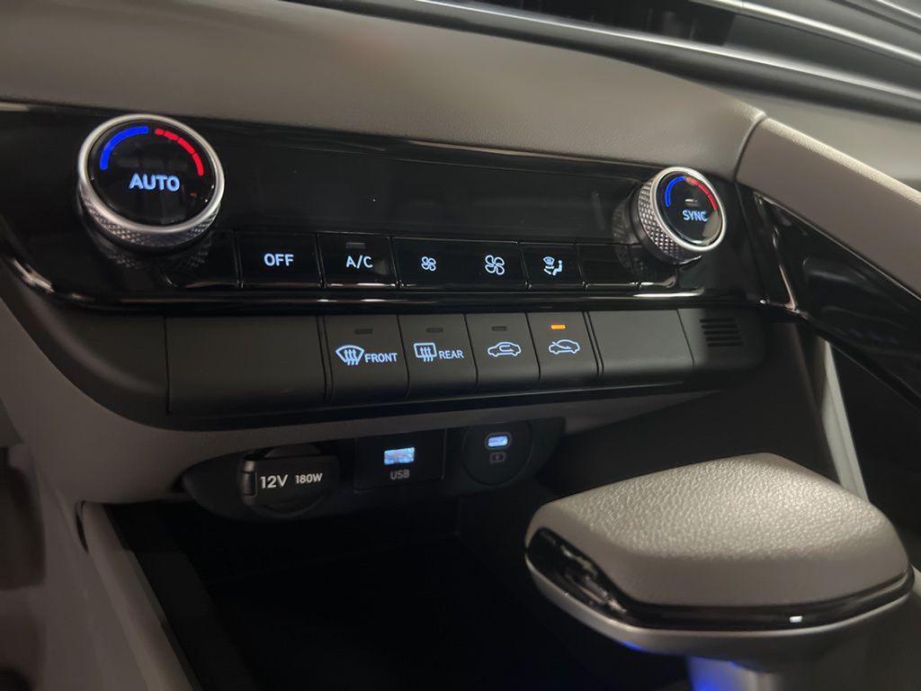 new 2025 Hyundai ELANTRA HEV car, priced at $25,065