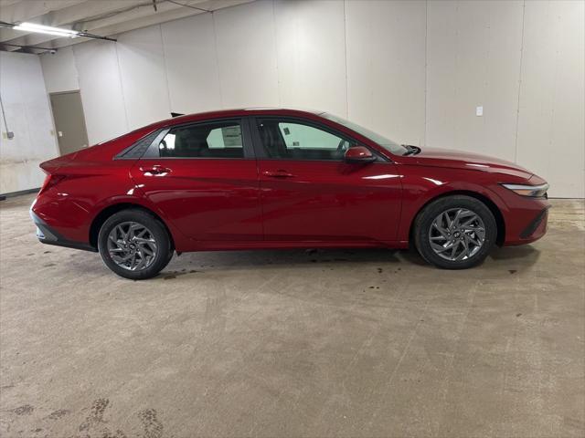 new 2025 Hyundai ELANTRA HEV car, priced at $27,565