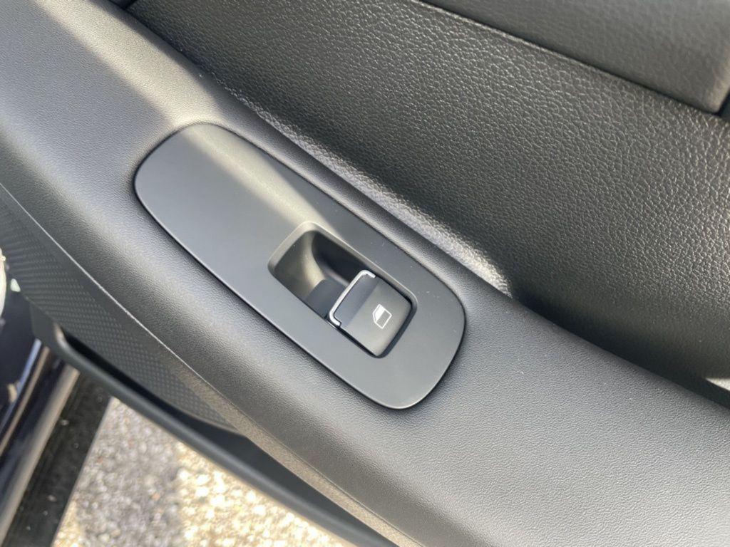 new 2024 Hyundai Sonata car, priced at $29,175