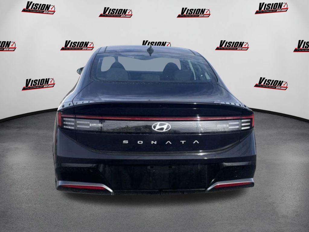 new 2024 Hyundai Sonata car, priced at $29,175