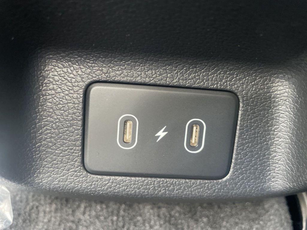 new 2024 Hyundai Sonata car, priced at $29,175