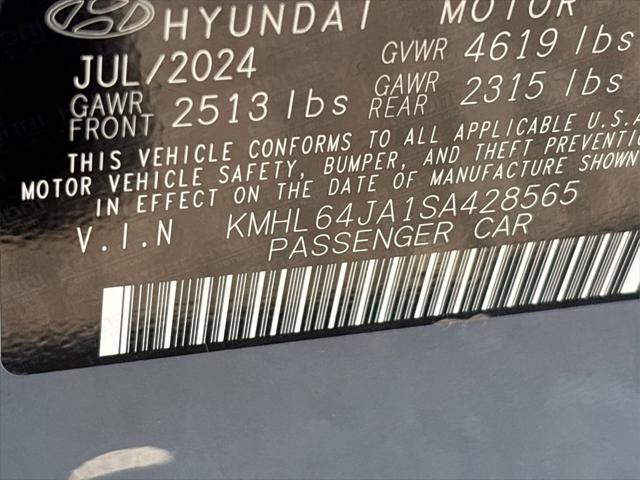 used 2025 Hyundai Sonata car, priced at $26,994