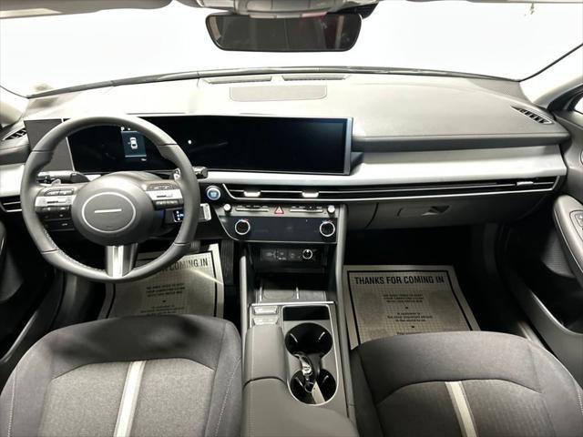 new 2025 Hyundai Sonata Hybrid car, priced at $31,940