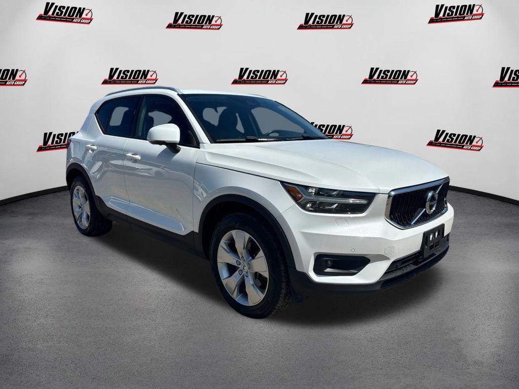 used 2021 Volvo XC40 car, priced at $21,890